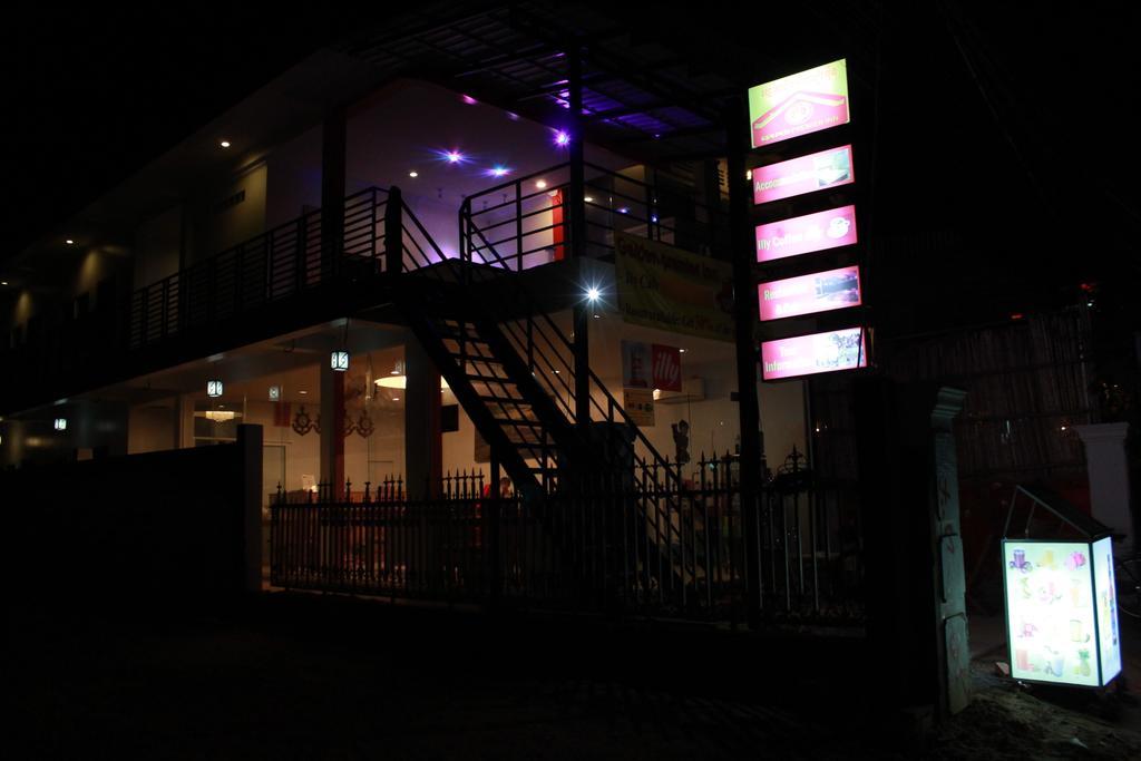 Golden Premier Inn Siem Reap Exterior photo