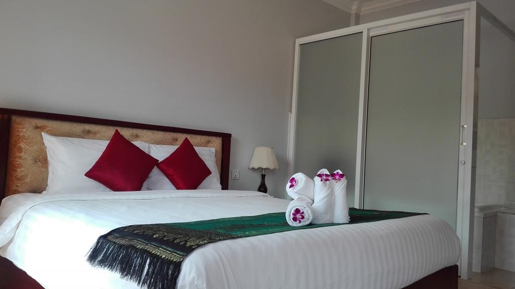 Golden Premier Inn Siem Reap Exterior photo