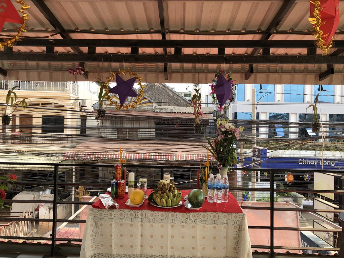 Golden Premier Inn Siem Reap Exterior photo