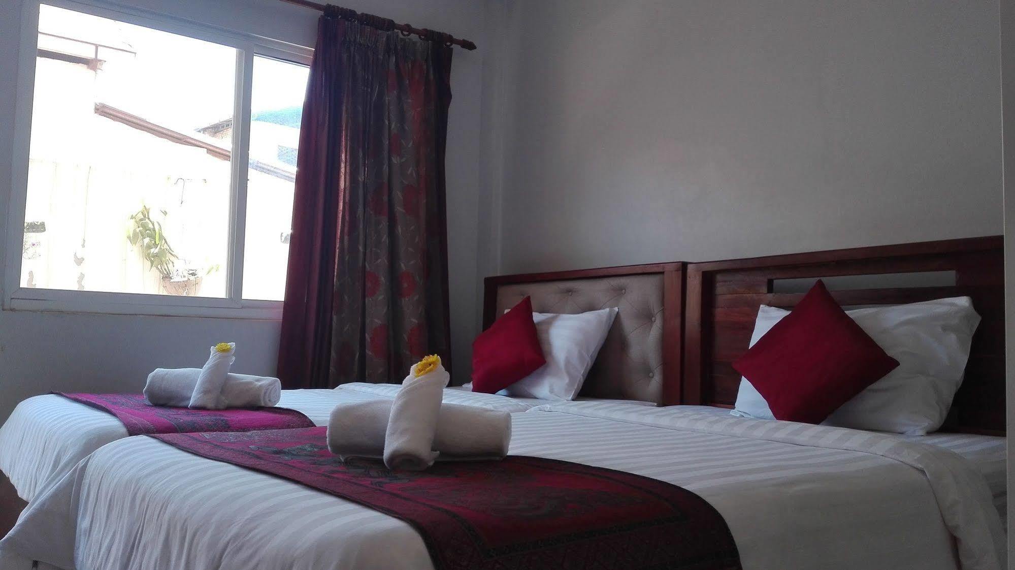 Golden Premier Inn Siem Reap Exterior photo